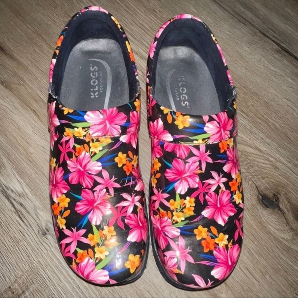 💋Sold on ♏️ercari💋 KLOGS size 9.5 floral print